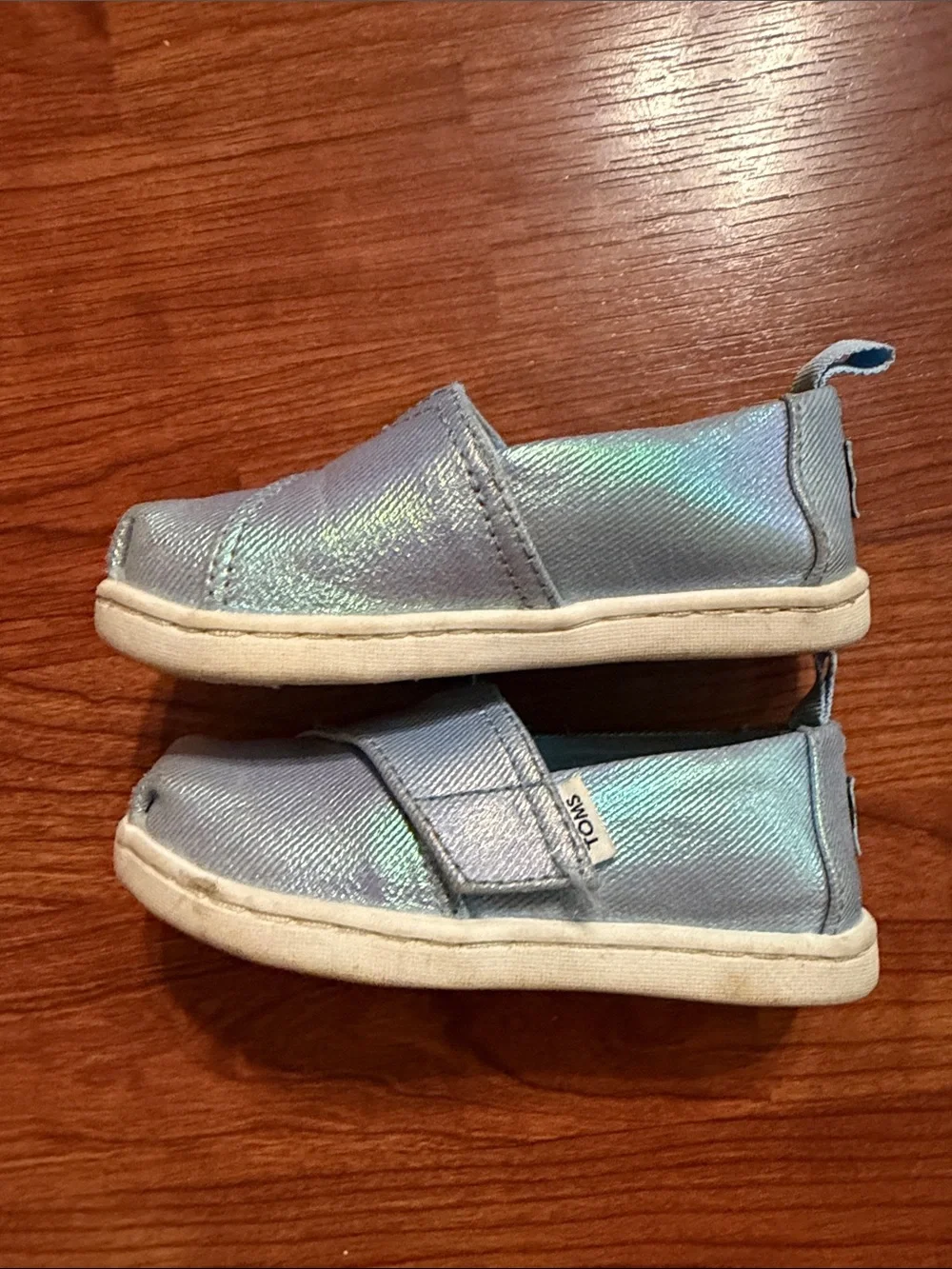 TOMS Kids Shimmery Light Blue Slip-On Casual Shoes - size 6